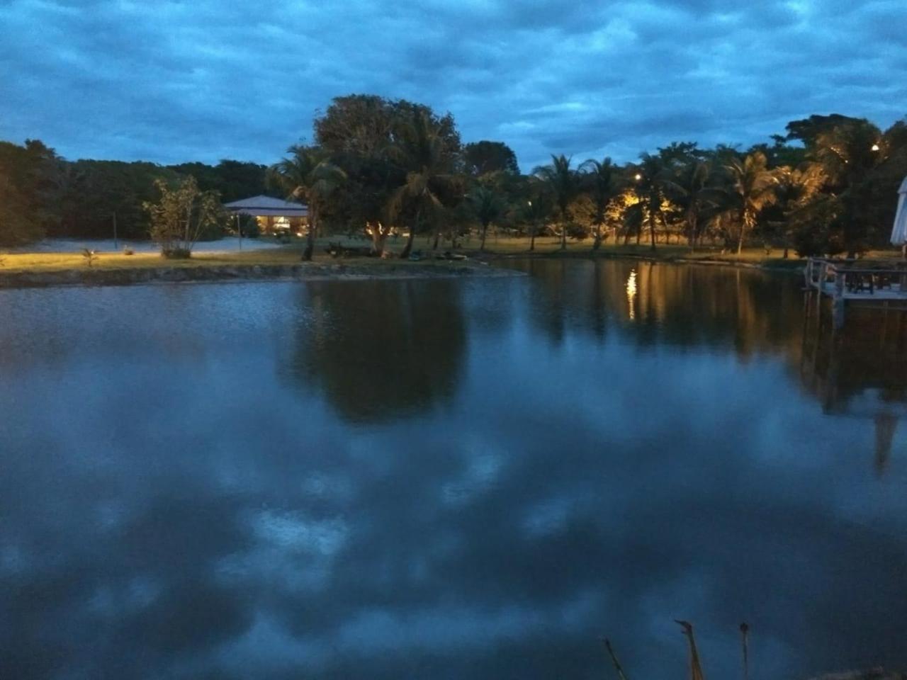 Residencial Lagoa Da Praia Alcobaça Buitenkant foto